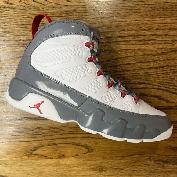 NIKE AIR JORDAN IX 9 RETRO WHITE FIRE RED COOL GREY OHIO STATE 9.5 BASKETBALL - Picture 1 of 6
